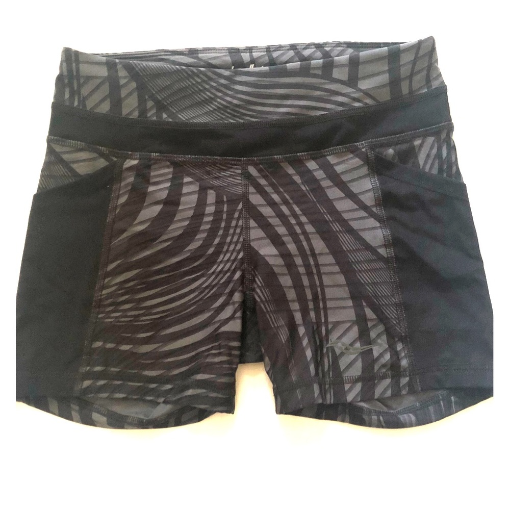 Saucony tight running shorts